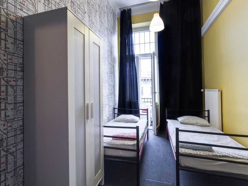Mish Mash Hostel Warsaw Room photo